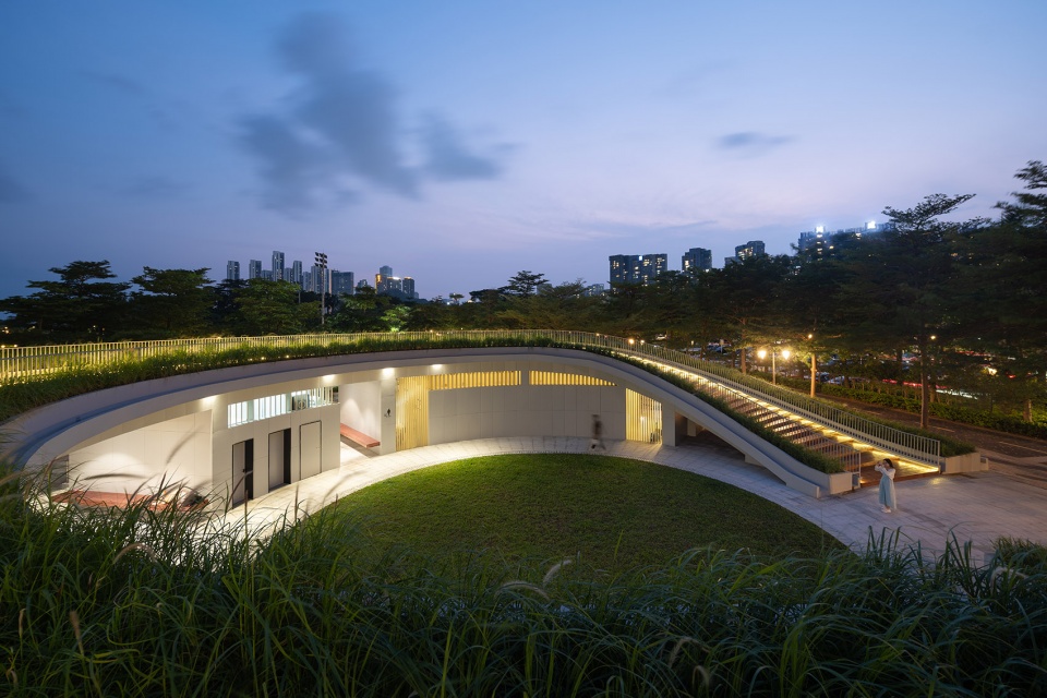 Design of Public Toilet in Shenzhen Bay Haifeng Sports Square China by CCDI GROUP 21 STUDIO
