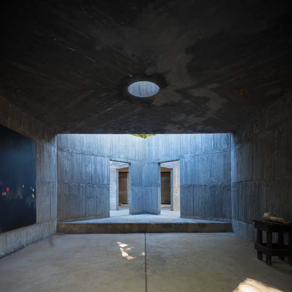 Luna house by Pezo von Ellrichshausen