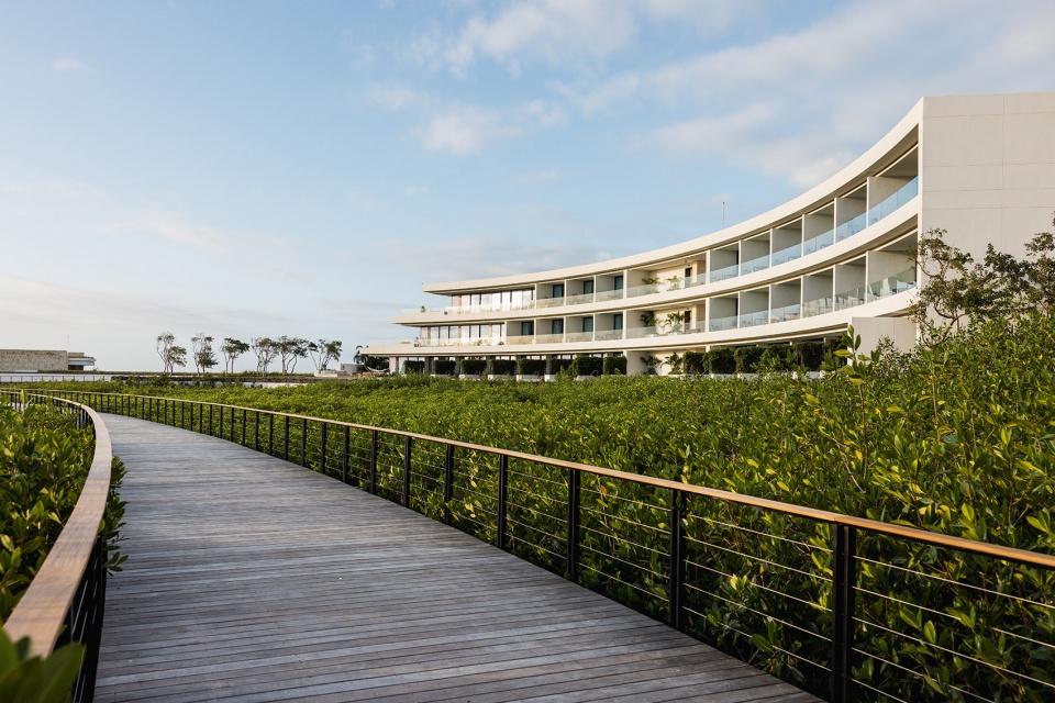 St Regis Kanai Resort Edmonds International