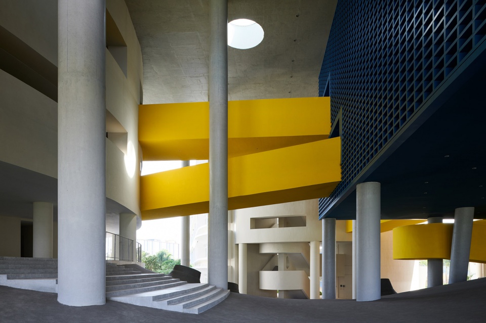 haikou jiangdong huandao experimental school by tao