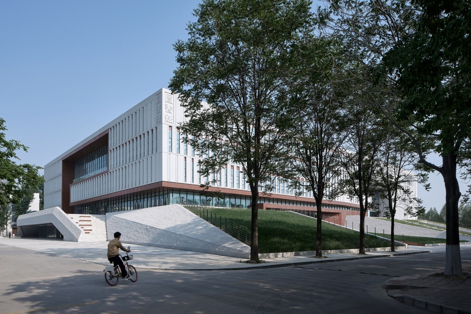 north campus librarynorthwest af university by tao zhi studio scut