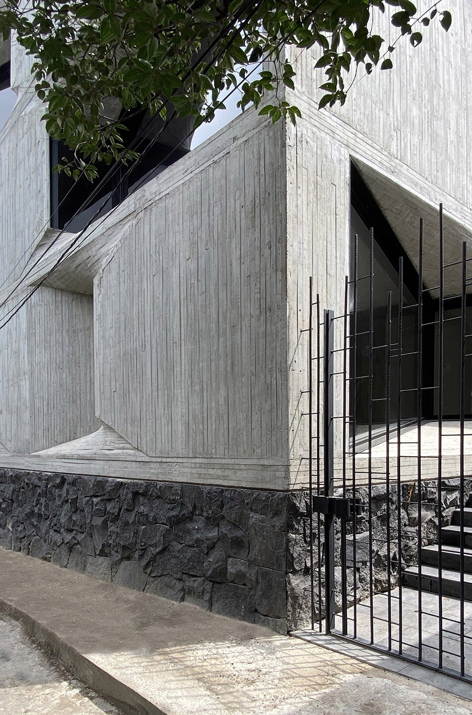 DL1310 by Michan Architecture wf7