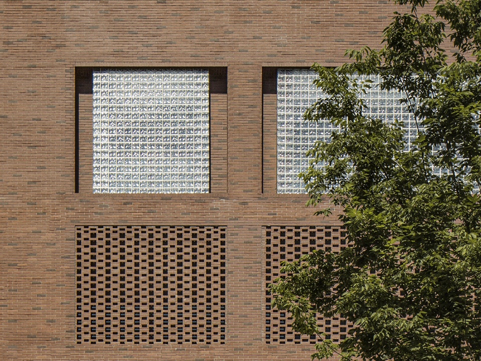 Yiwu Xiuhu Primary School expansion project China by JIUMI Design