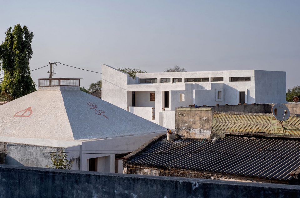 domda religious community center by arpa design