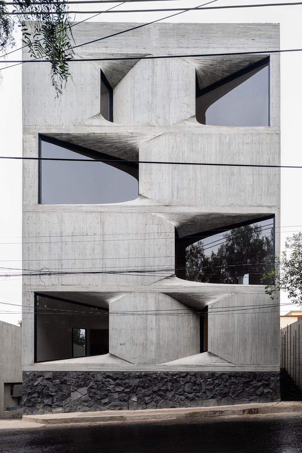 DL1310 by Michan Architecture