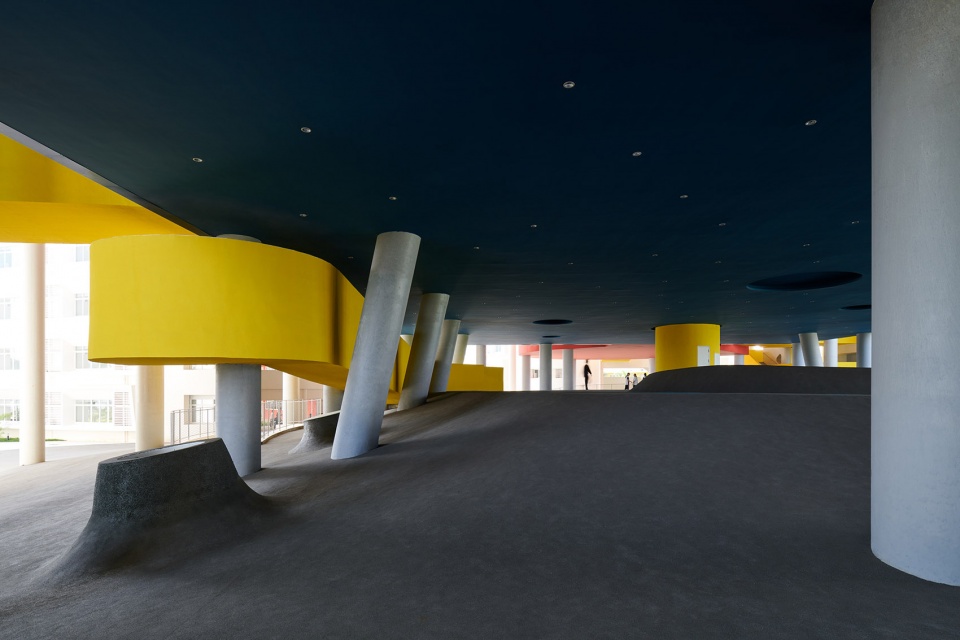 haikou jiangdong huandao experimental school by tao