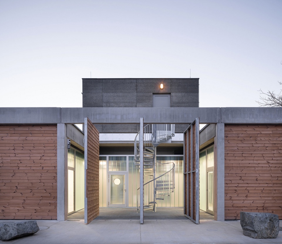 technical services base lysolaje PROGRES architekti