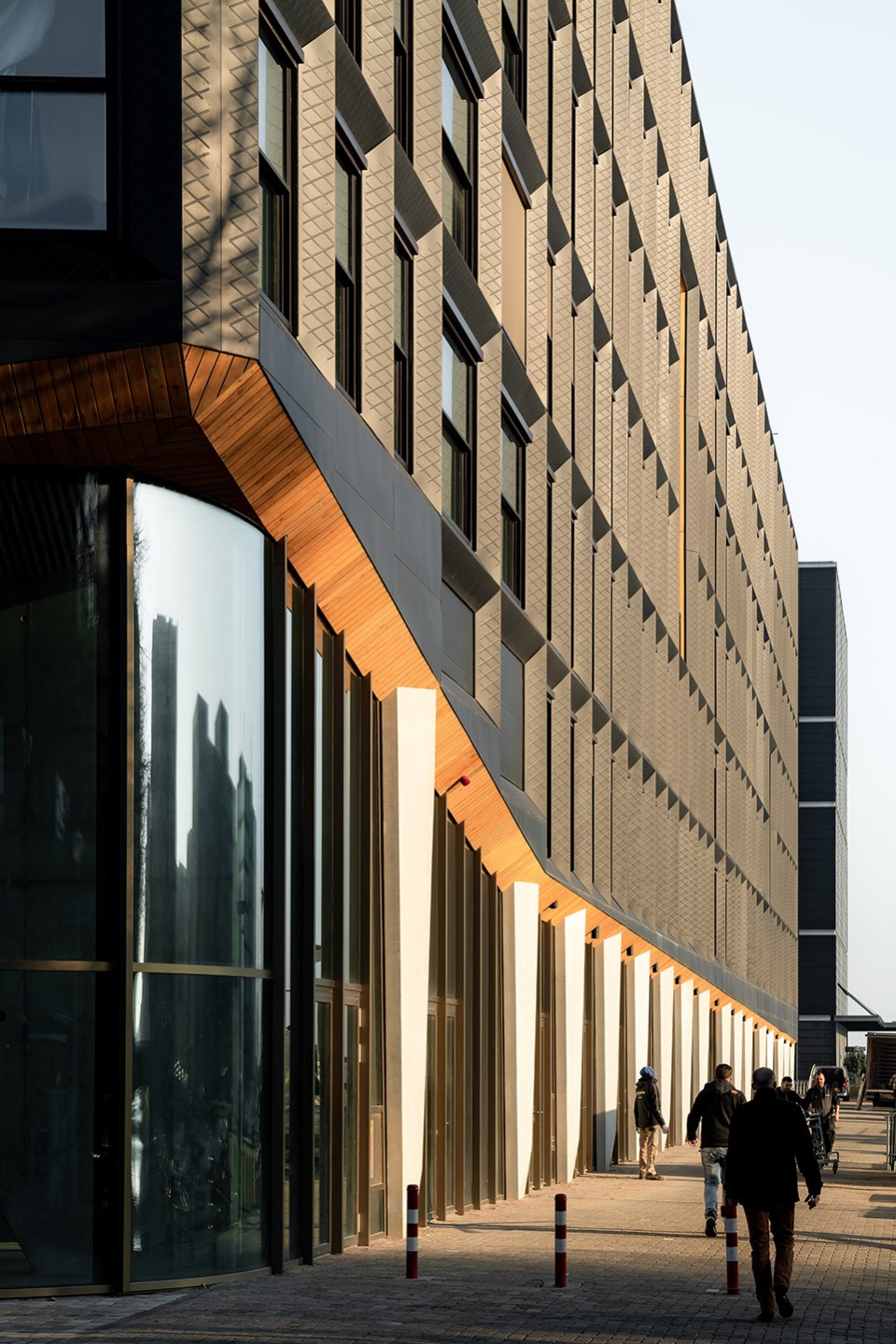 jonas building by orange architects