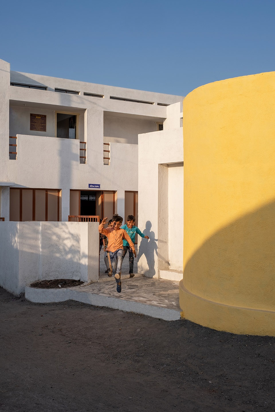 domda religious community center by arpa design