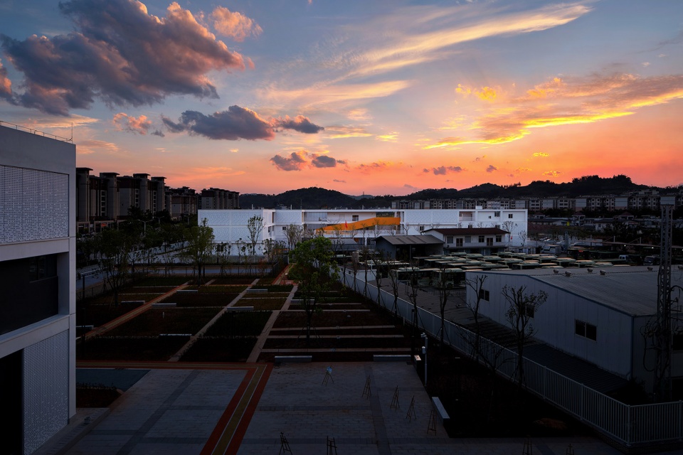 The Little Phoenix Kindergarten in Simao District Pu er City by Tao Zhi Studio Architectural Design and Research Institute of SCUT