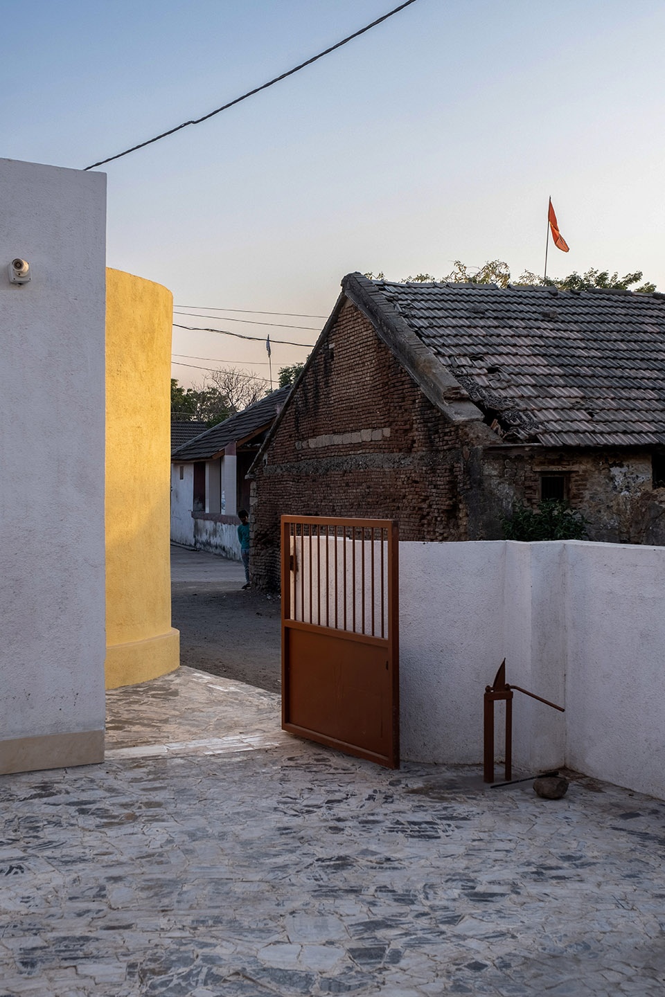 domda religious community center by arpa design