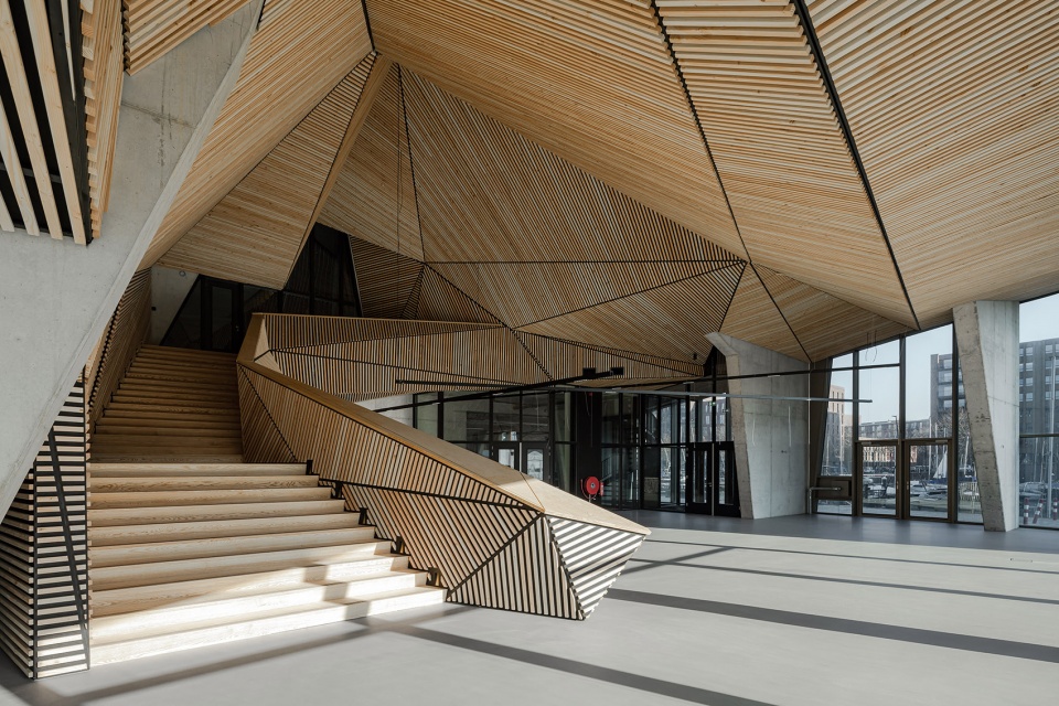 jonas building by orange architects