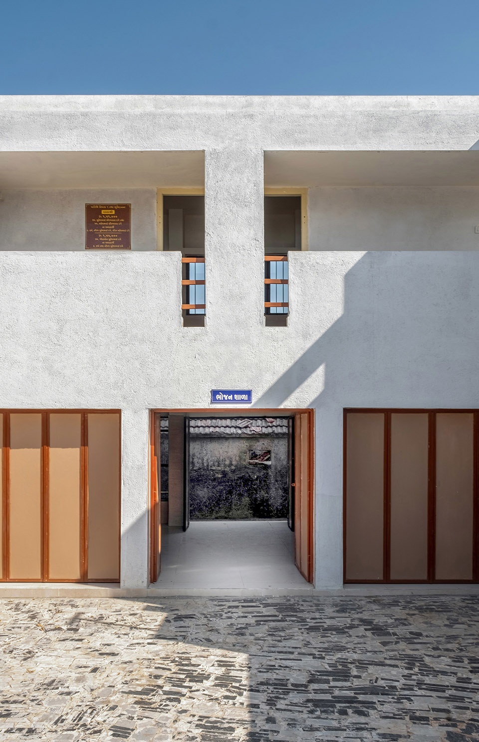 domda religious community center by arpa design