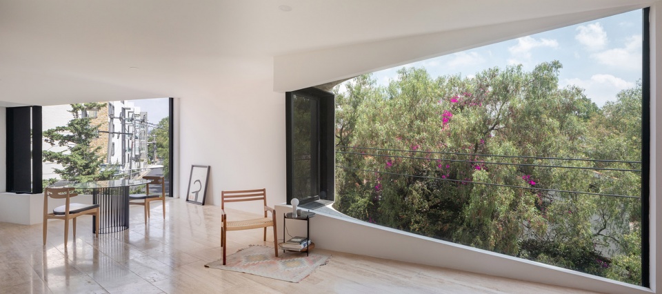 DL1310 by Michan Architecture