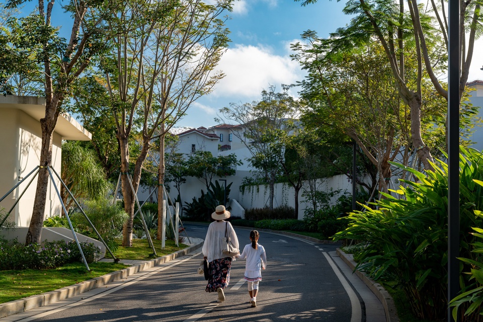 aranya sanya south garden by zscape