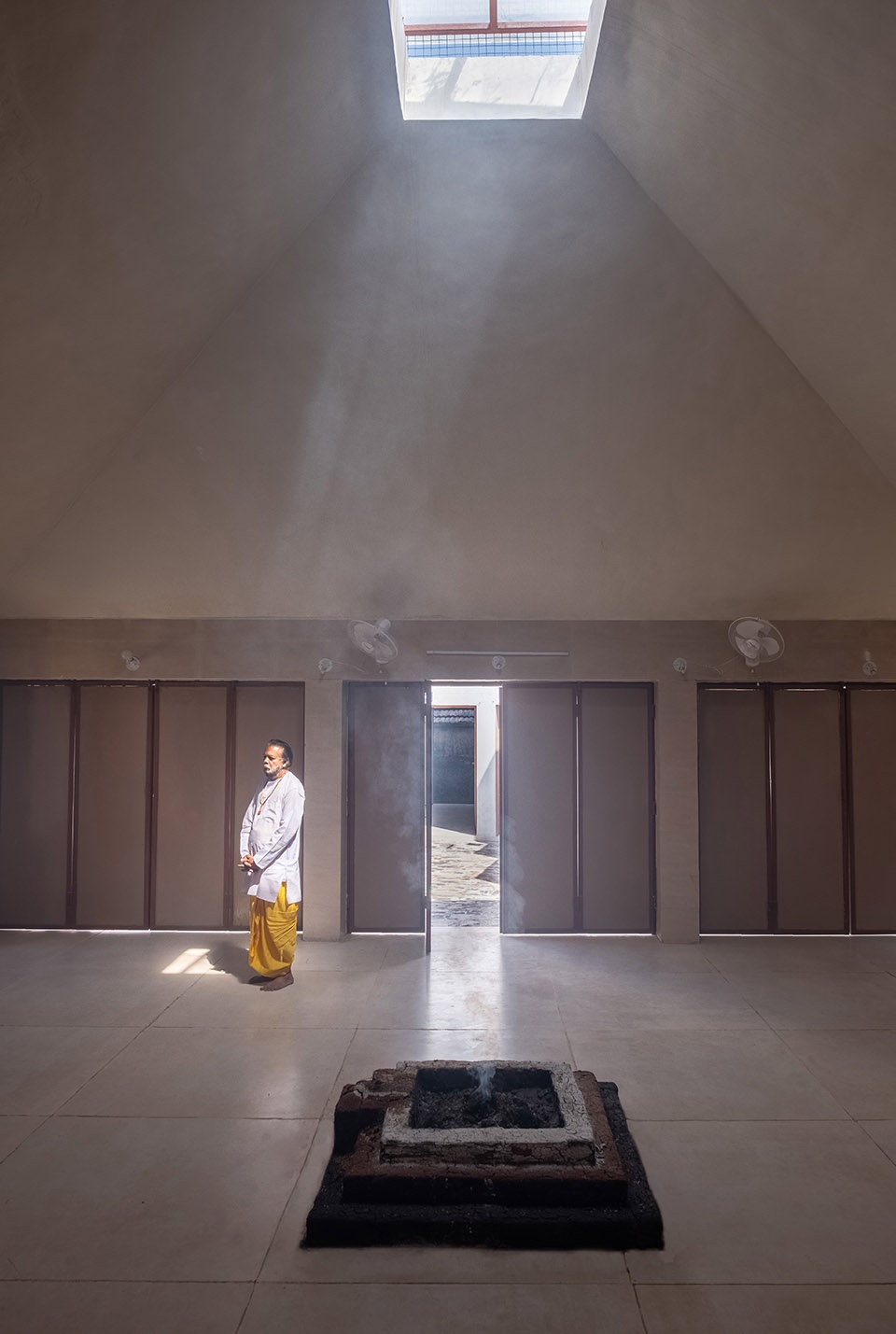 domda religious community center by arpa design