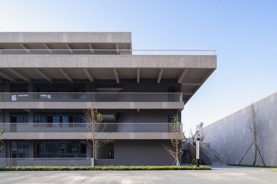 renshou campus of chengdu foreign language school by rong zhaohui studio zradi