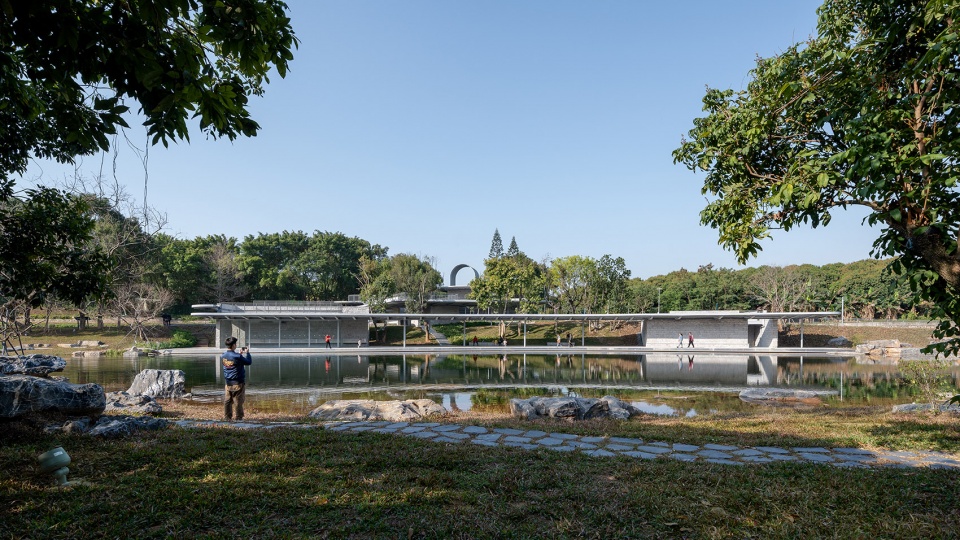 station of the xili lake greenway by original design studio tjad