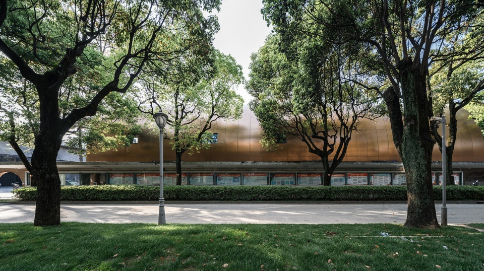 copper blockhouse by wutopia lab