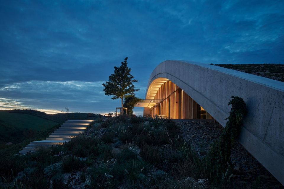 Gurdau Winery by Ales Fiala