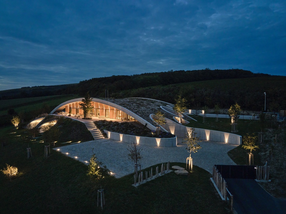 Gurdau Winery by Ales Fiala