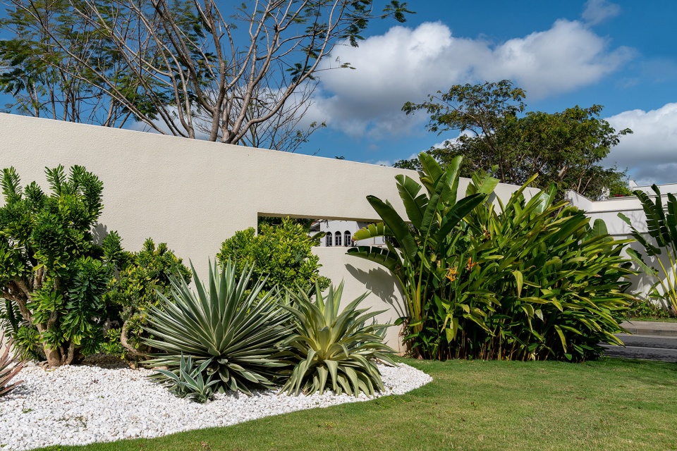 aranya sanya south garden by zscape
