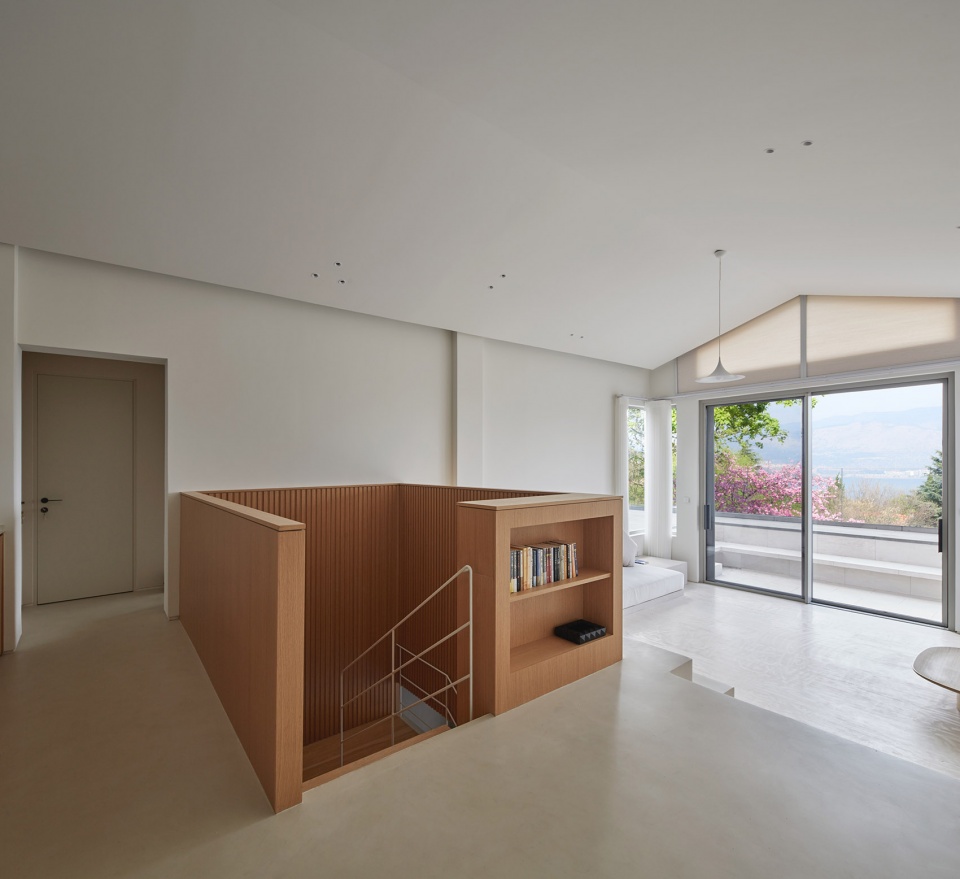 House Rooted in the Soil China by KiKi ARCHi