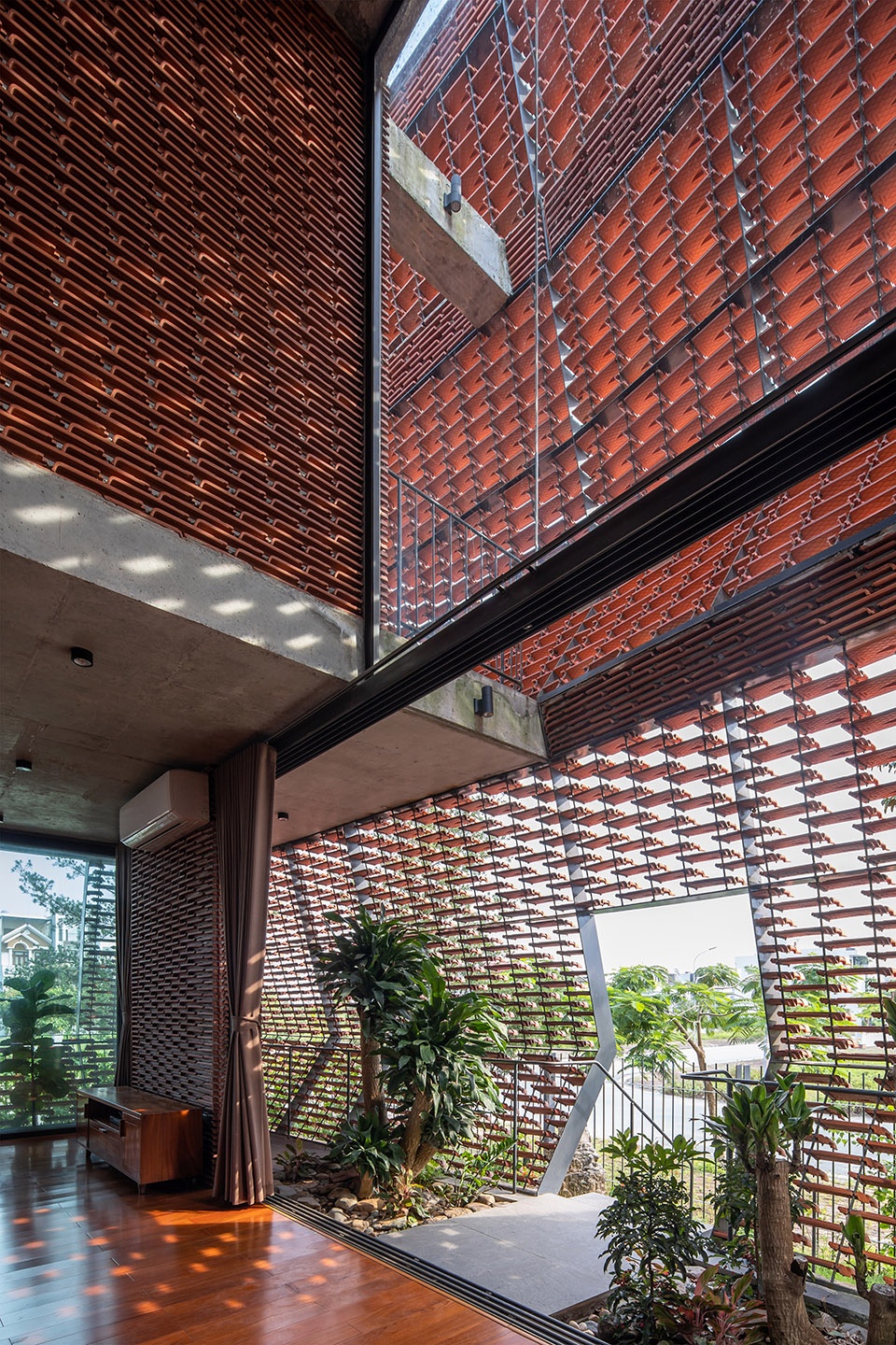 Tile Nest by H P Architects