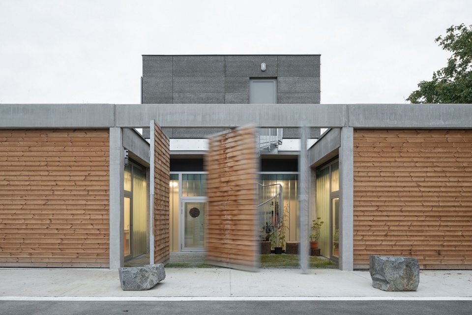 technical services base lysolaje PROGRES architekti