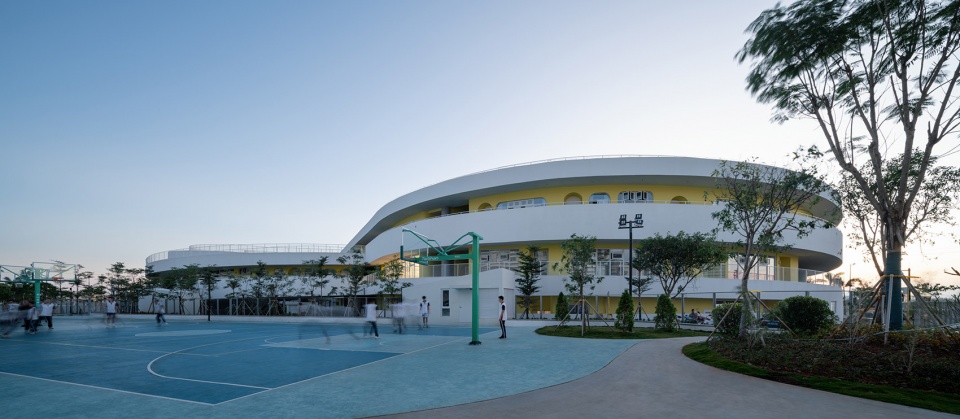 haikou jiangdong huandao experimental school by tao