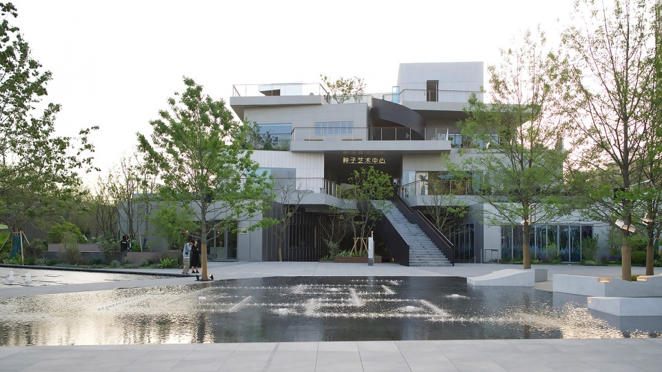 Botanical Garden of the Jiaxing Seed Art Center China by MOOOONS