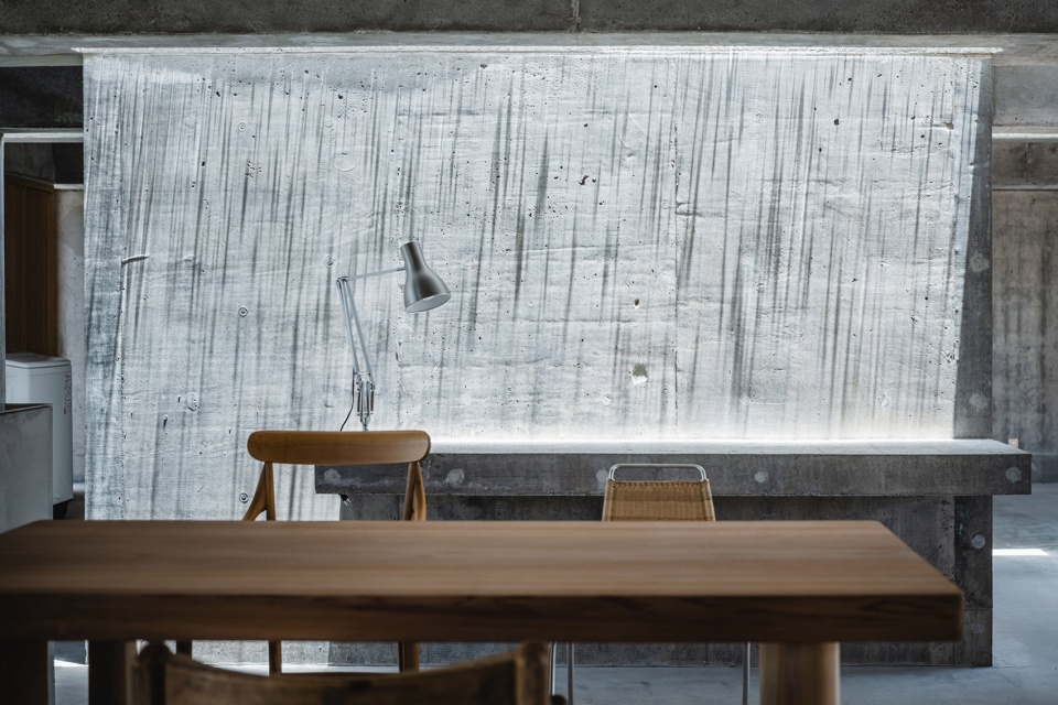 house in shikenbaru by studio cochi architects