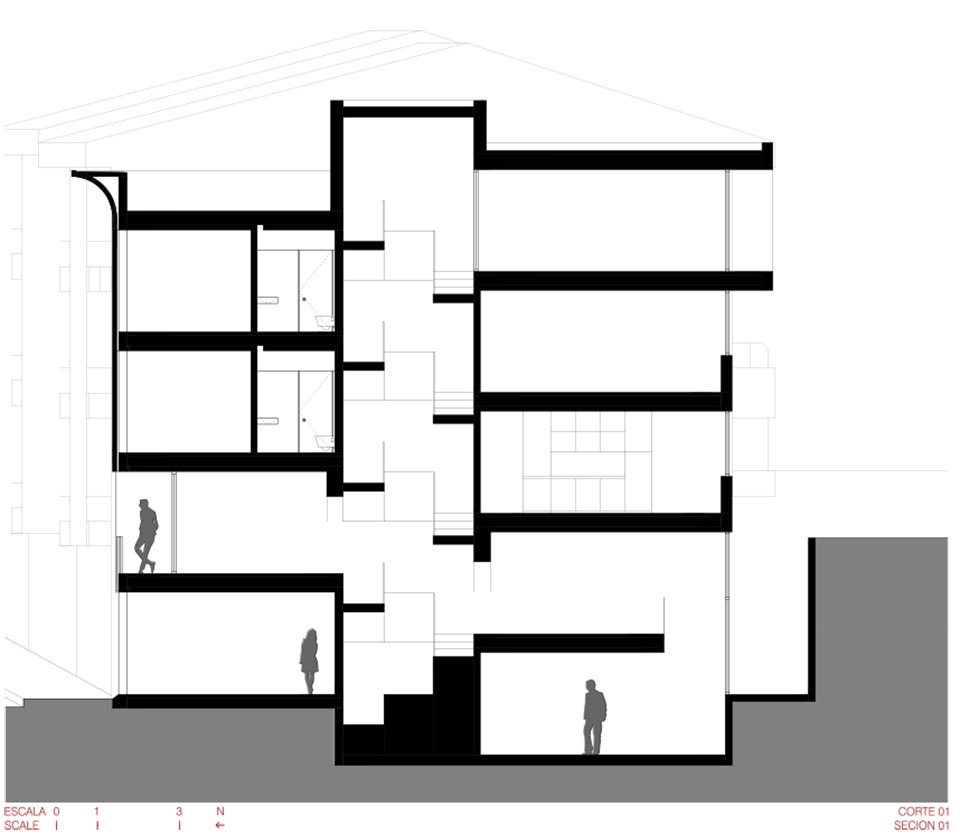 Casa Vertical by Ivo Tavares Studio