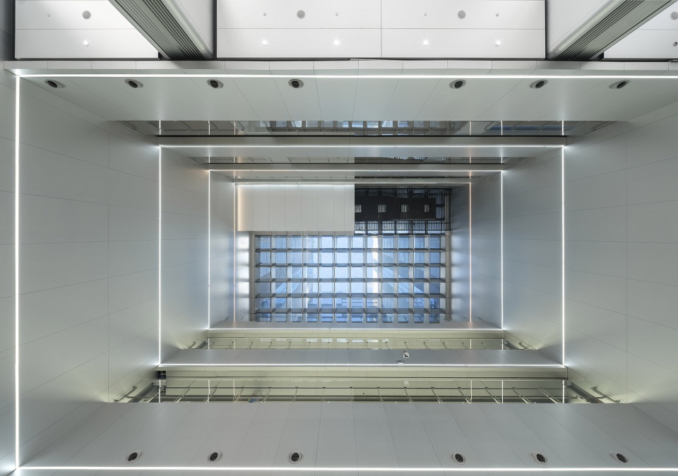 national heavy vehicle engineering and technology research center by ccdi group 21 design studio