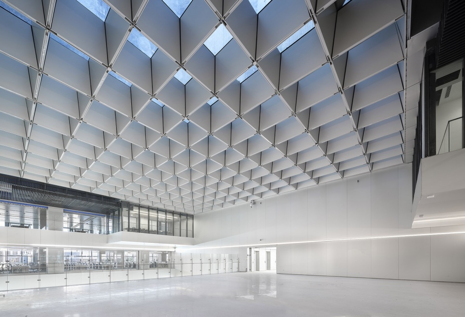national heavy vehicle engineering and technology research center by ccdi group 21 design studio