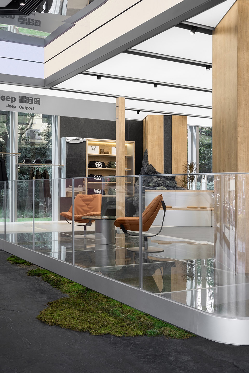 the first global jeep adventure creating experiential auto retail by ingroup