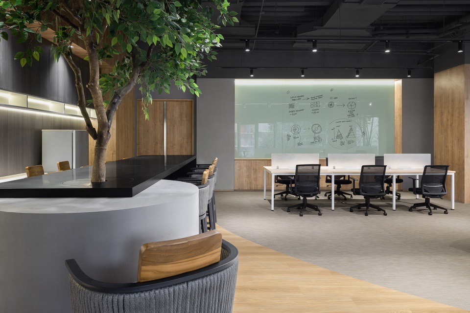 the first global jeep adventure creating experiential auto retail by ingroup