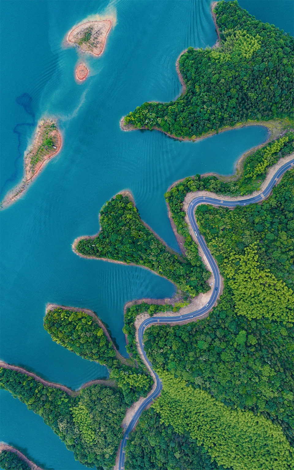 Qinglong Bay Lake Viewing Station Sichuan Tibet Route South Anhui by MEDG Current Engineering Design 拷贝