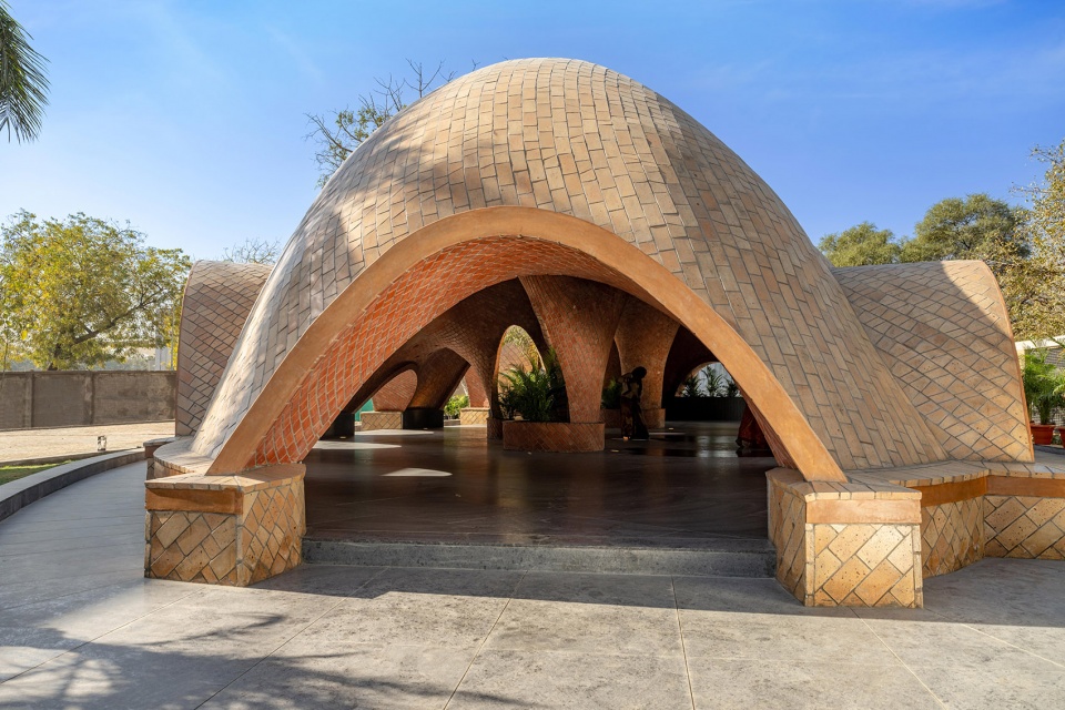 TARANG by tHE gRID Architects