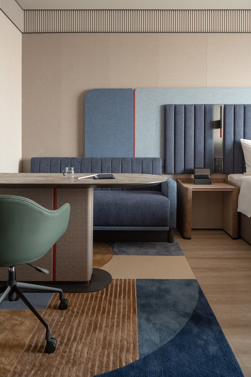 intercity hotel by vermilion zhou design group