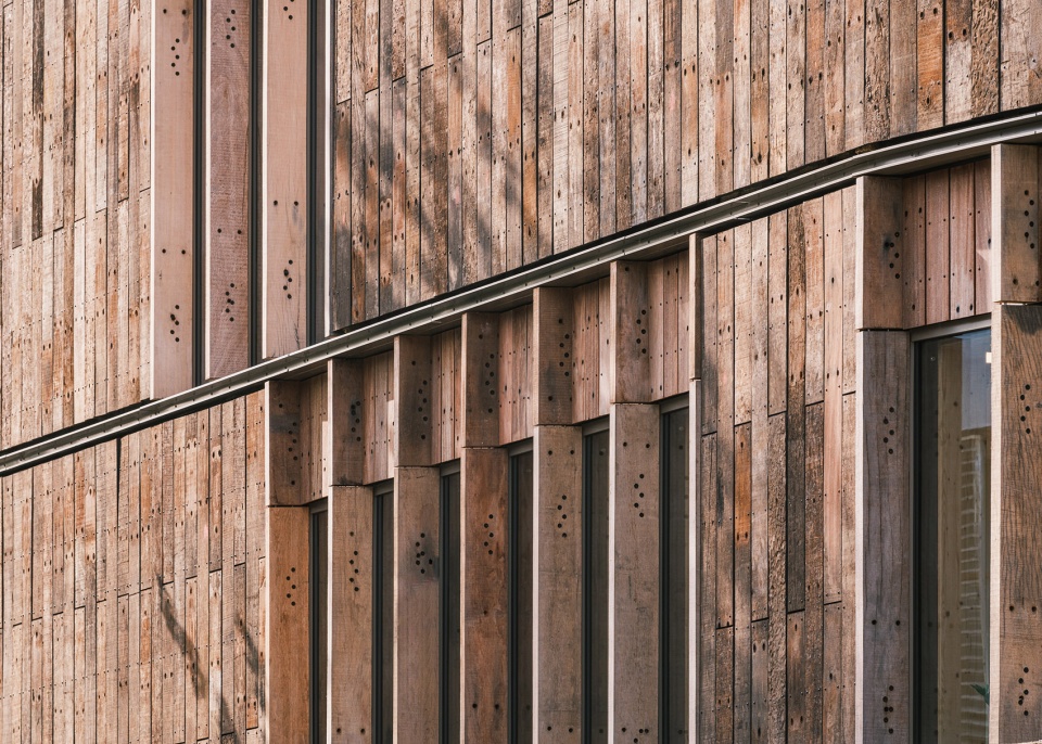Roundhouse by Architects Paddy Dillon Reed Watts Architects