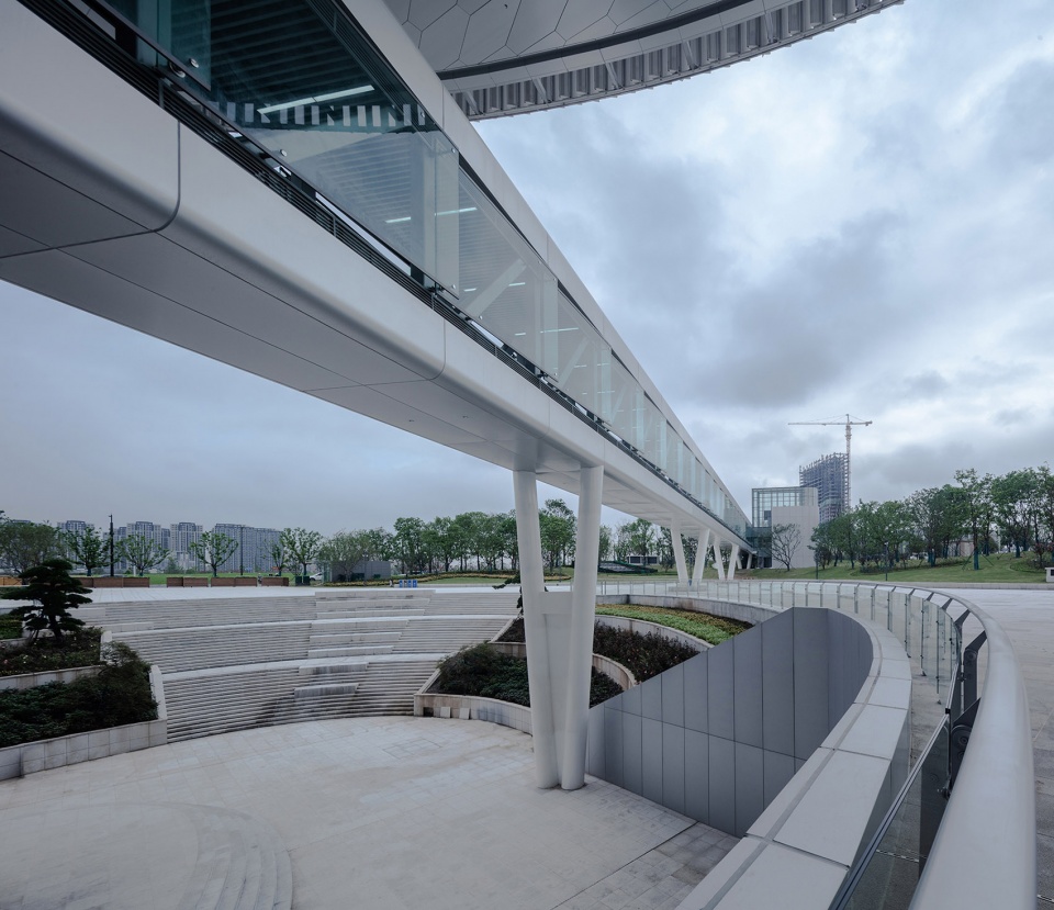 nanjing jiangbei civic center by meng architects