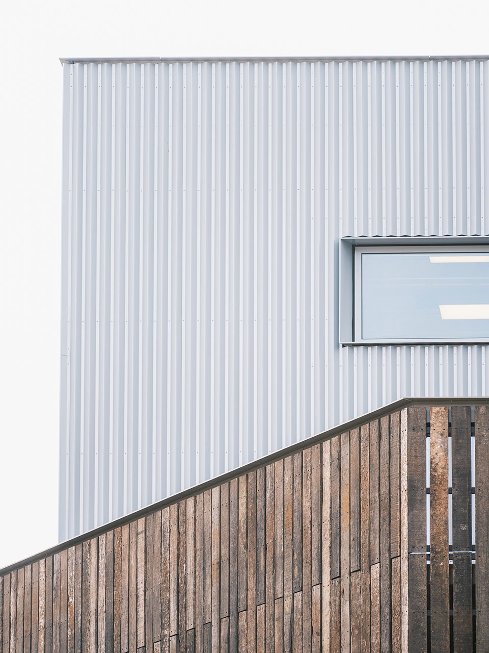 Roundhouse by Architects Paddy Dillon Reed Watts Architects