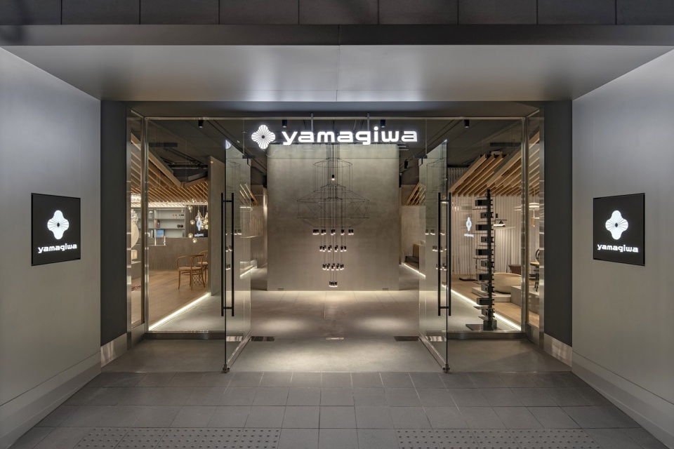 YAMAGIWA OSAKA Showroom and Office Yuko Nagayama and Associates