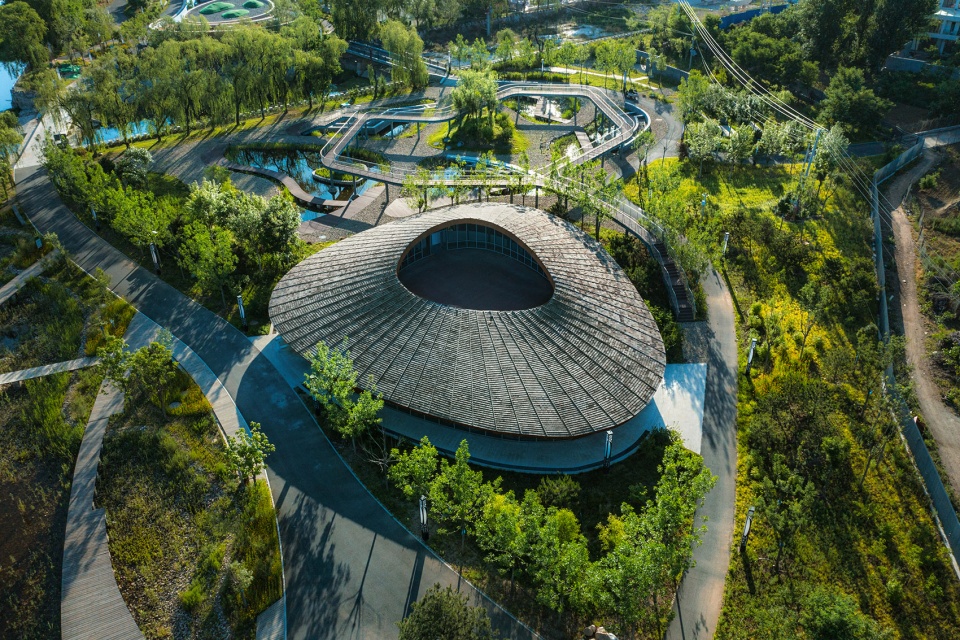 Huanxiu Lake Science Popularization and Education Center design 