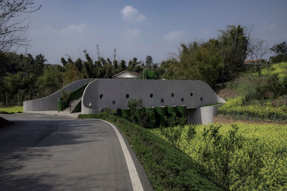 Bridge Toilet China by FMD