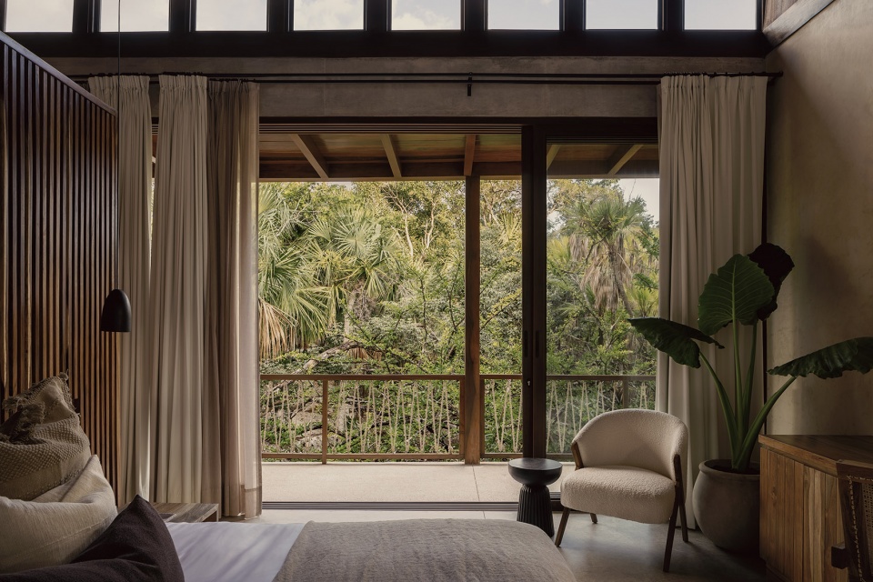 Casa Tropical by Jaque Studio