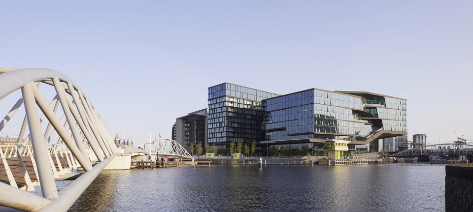 unstudios new city campus for travel leader booking com opens in amsterdam