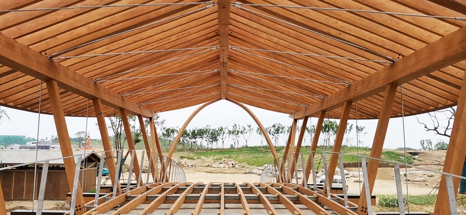 Floating Leaf Footbridge China by HAI Architects