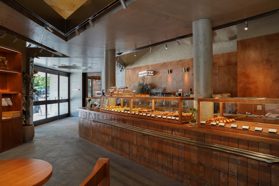 Bakery Rivers China by Huizong Design and Research Office